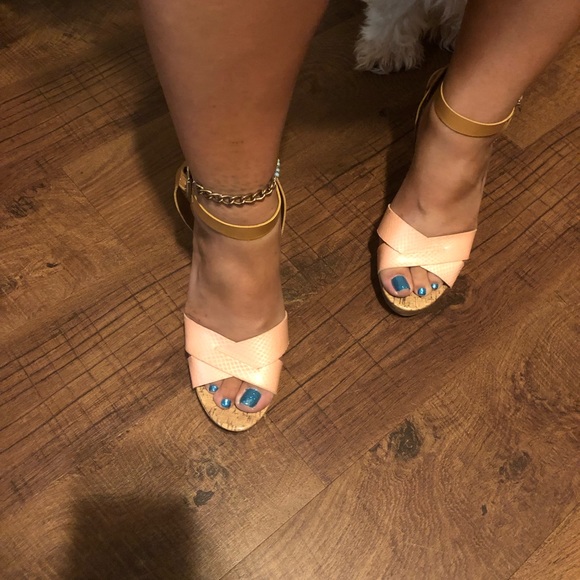 Sam and Libby Wedges - Picture 5 of 7